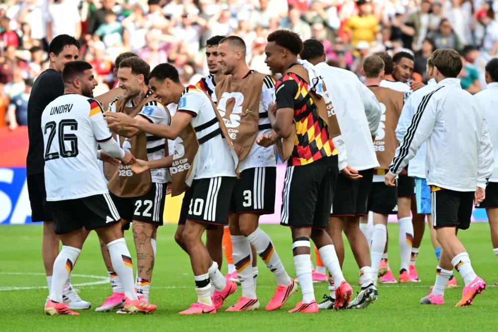 El triunfo deja a Alemania con seis puntos en el grupo E y le permite dar un paso firme hacia la clasificación, todavía pendiente del resto de resultados de la jornada.