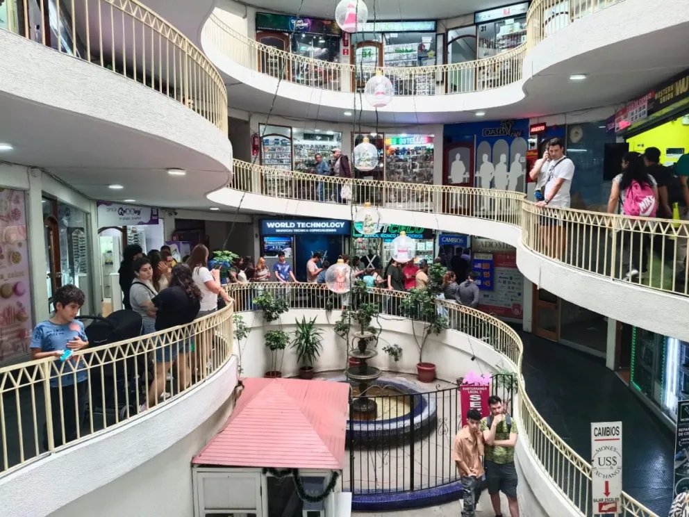 Las casas de cambio y pequeños comercios han permitido mantener vigente a uno de los íconos comerciales más recordados de La Serena.