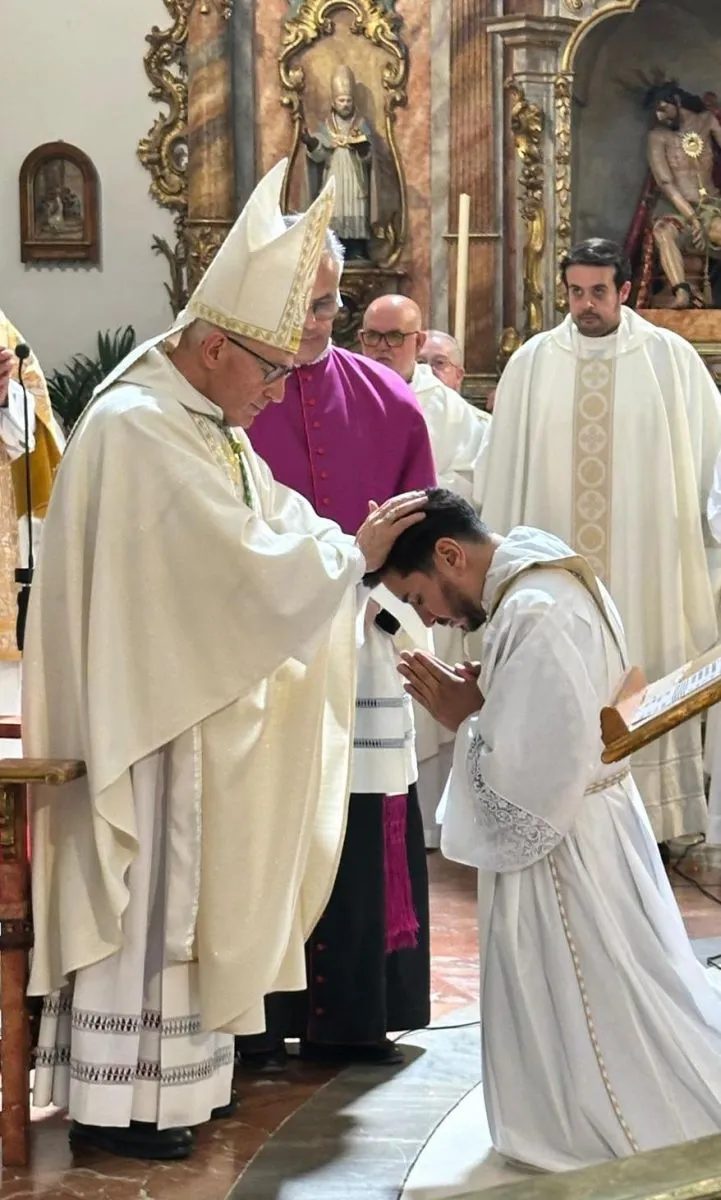 Marcelo Zeballos, sacerdote ovallino ordenado en España