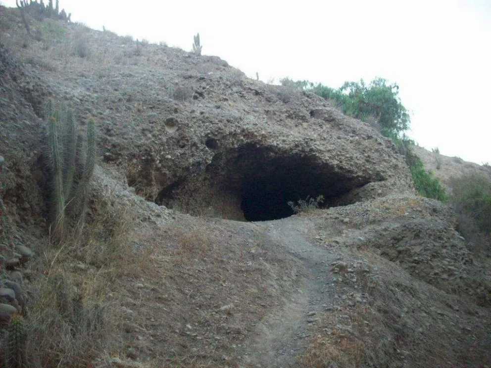 La leyenda de la Cueva de San Julián está muy arraigada en las creencias populares de Ovalle. (Foto: Facebook)