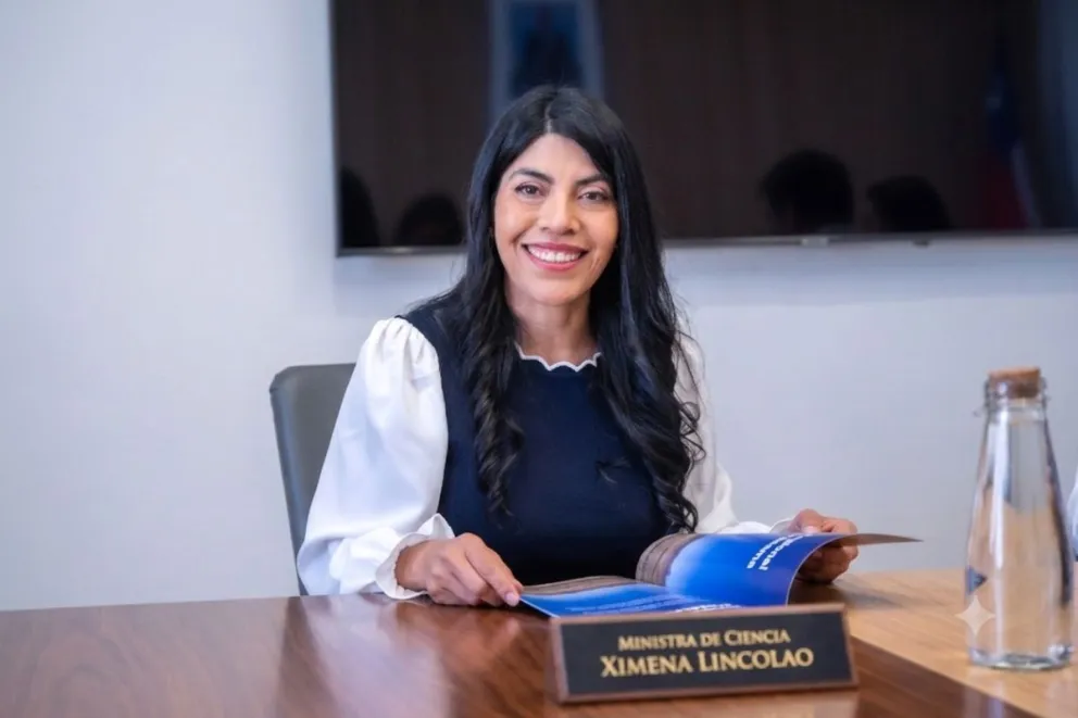 Ximena Lincolao Pilquián, ministra de Ciencia, Tecnología, Conocimiento e Innovación quien, entrevista con Diario El Día abordó el trabajo que desarrolla su cartera y su agenda 2026-2030. (Foto: Cedida)