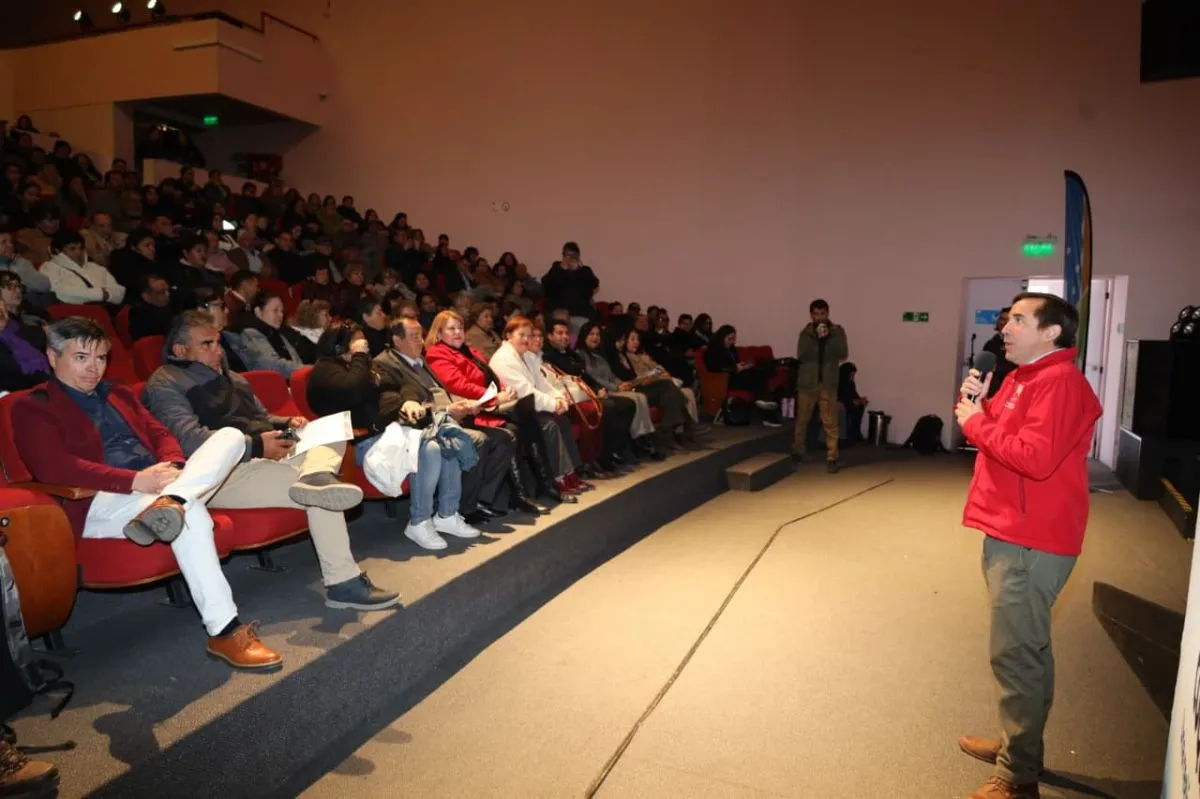 Financiarán 235 proyectos sociales en el Limarí con $1.345 millones Financiarán 235 proyectos sociales en el Limarí con $1.345 millones