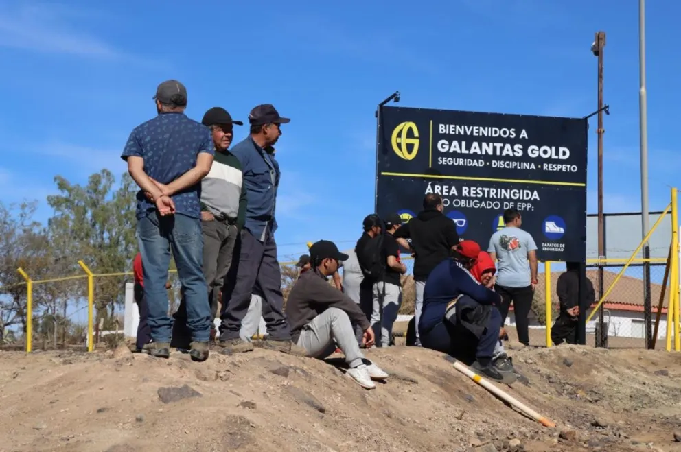 El alcalde de Andacollo manifestó su preocupación por la falta de disposición de la empresa para llegar a un entendimiento con los trabajadores. (Foto: Cedida)