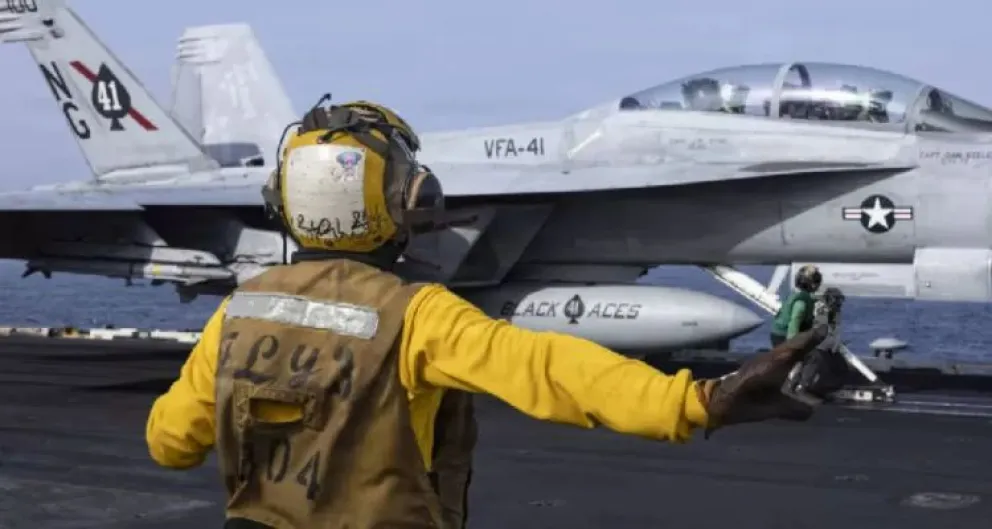 Según la versión entregada por las autoridades estadounidenses, los operativos militares buscan imponer "costes elevados" a Irán. (Foto: U.S. Central Command)