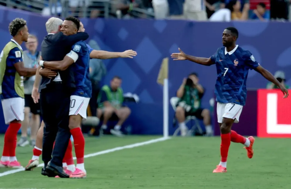 La experiencia internacional y la profundidad del plantel colocan a Francia como favorita, aunque no se puede confiar de Marruecos, que espera llegar nuevamente a los últimos encuentros del torneo. (Foto: EFE/ @miseleccionmx)