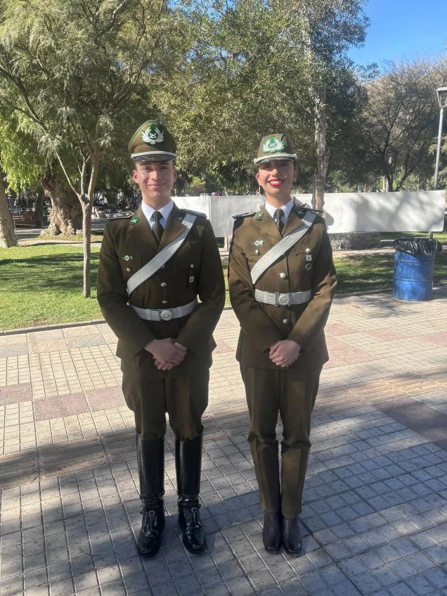 Jóvenes eligen servir a Chile desde el corazón Jóvenes eligen servir a Chile desde el corazón