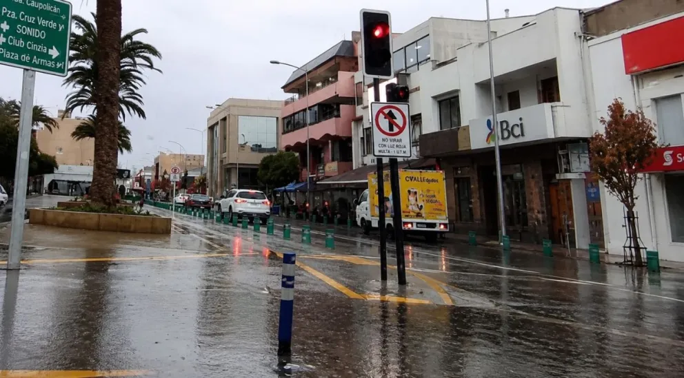 En la capital limarina, el municipio informó que intensificó las labores contempladas en el Plan de Invierno 2026, iniciativa que desde febrero se encuentra ejecutando una serie de acciones preventivas. 