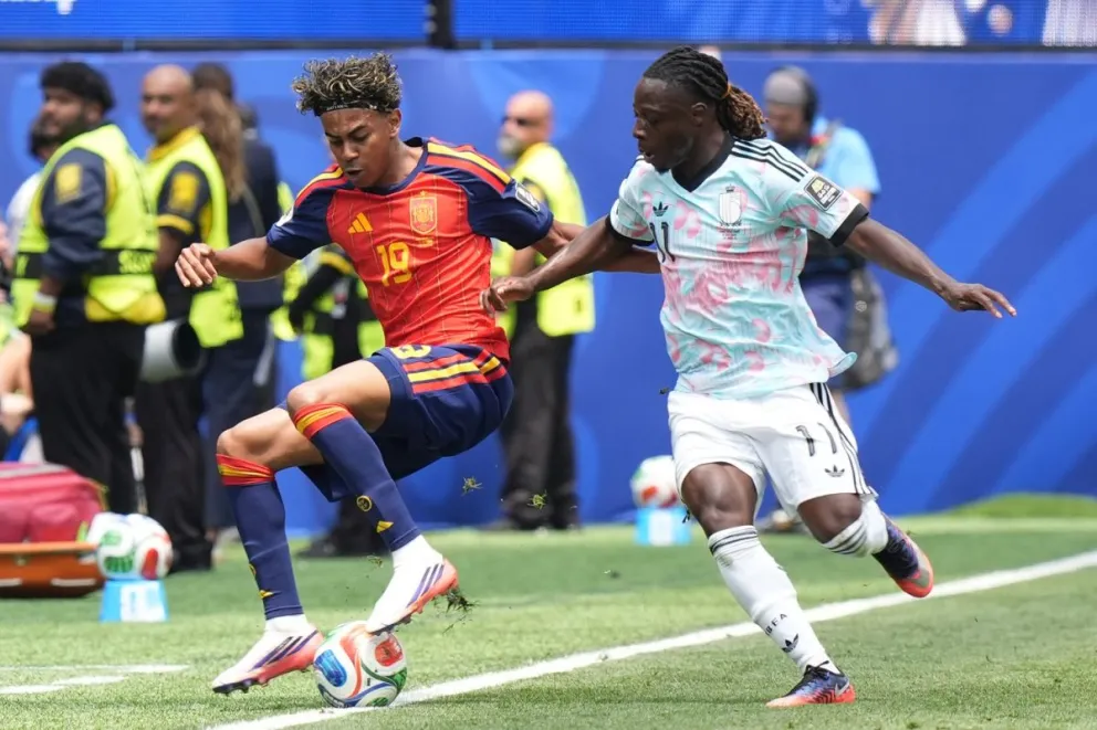 "Les Bleus", finalistas en Qatar 2022, buscarán su pase a la final frente a uno de los fuertes candidatos al título, el cuadro de Lamine Yamal, una de las grandes figuras del fútbol internacional.