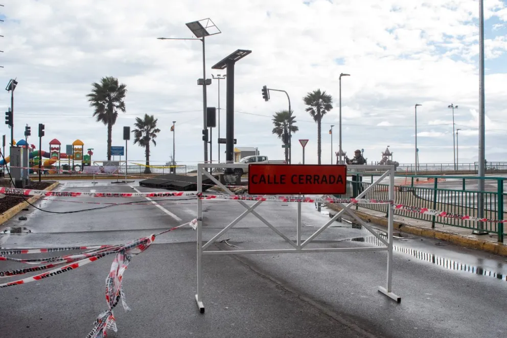 Según cifras del municipio de Coquimbo, hasta las 14:00 horas de este viernes se habían recibido 6.217 requerimientos relacionados con el sistema frontal, (Foto: Cristian Silva)