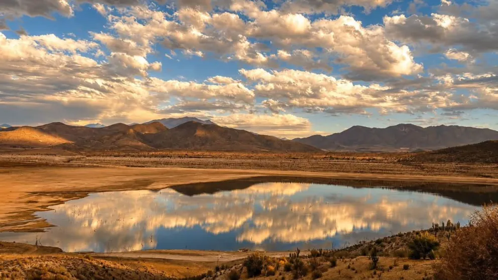Durante los primeros días de este fenómeno climático, algunos ríos han experimentado el incremento de sus cauces, lo que se espera pueda ir creciendo en los próximos días. (Foto Archivo)
