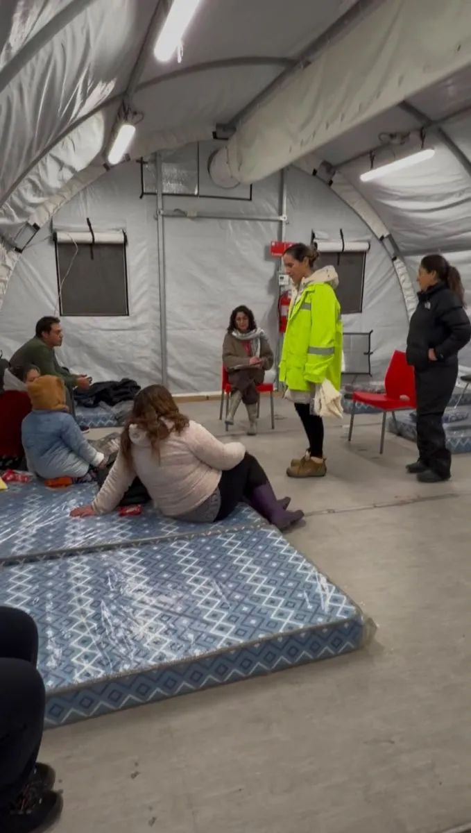 Evacuación preventiva en Valle de Los Ángeles y El Hinojal por riesgo de desborde del río Evacuación preventiva en Valle de Los Ángeles y El Hinojal por riesgo de desborde del río