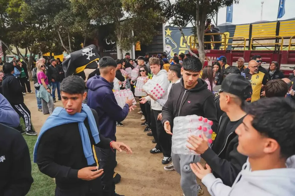En Coquimbo Unido la fuerza y el coraje también se expresan fuera de la cancha. Ahora el Barbón volverá al fútbol con la convicción de seguir peleando en todos los frentes. (Foto: Municipalidad de Coquimbo)