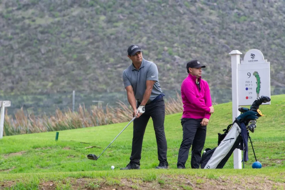El tradicional campeonato de golf se disputó este domingo en el Club de Campo Pan de Azúcar. (Foto: Cristian Silva)