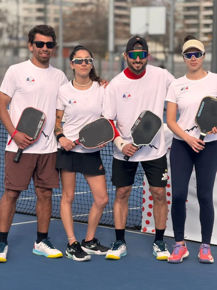 Coquimbo, con Juan Silva, Javiera Escobar, Fabián Deramond y Martina Dodds, ya se posiciona como uno de los principales polos de desarrollo de este deporte. (Foto: FECHIPI)
