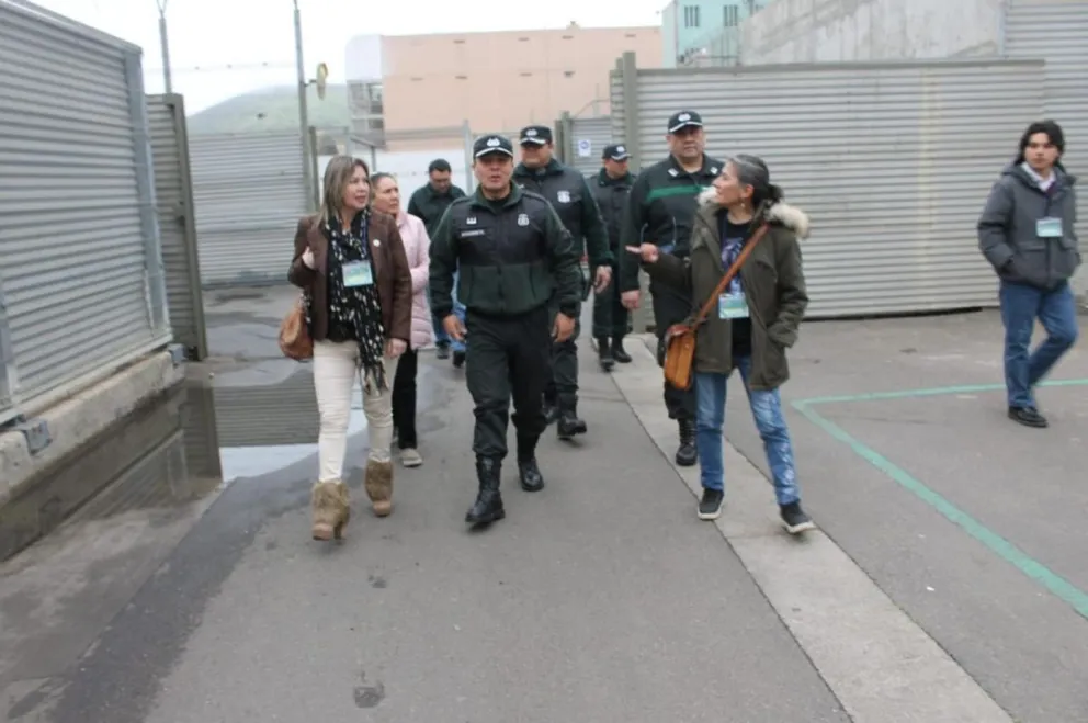 Las consejeras regionales mostraron especial preocupación por la situación de posible precariedad en la que se encontraban las mujeres condenadas en el recinto. (Foto: Cedida)