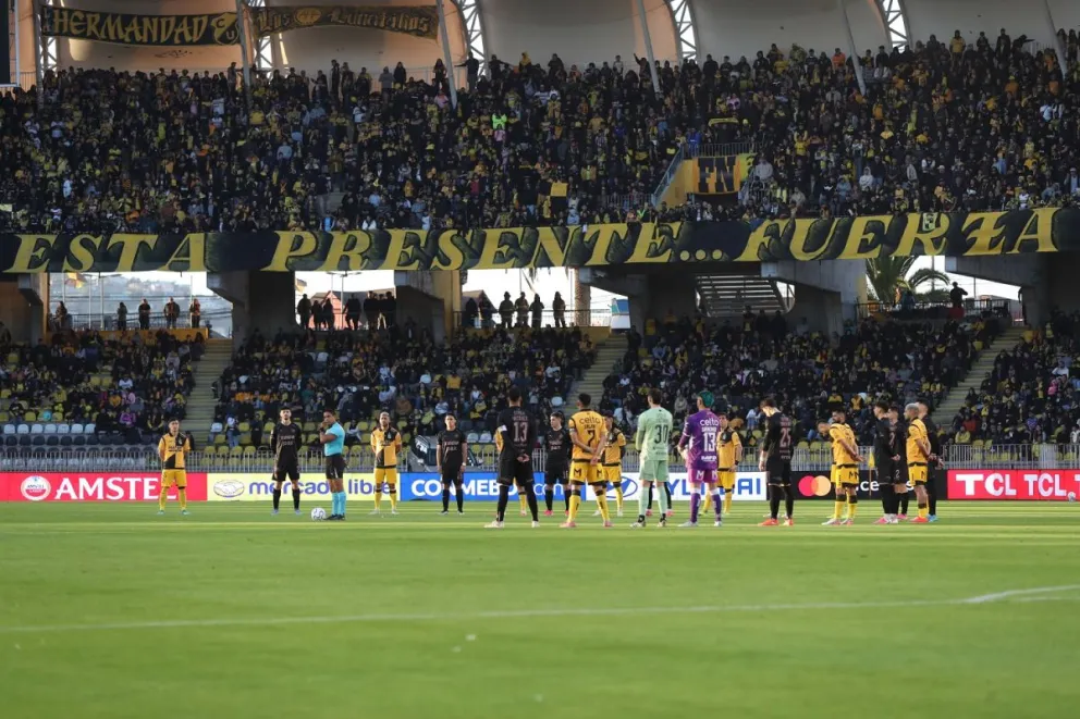 Coquimbo Unido se despidió de la Libertadores entre aplausos y con la frustración de haber quedado a un paso de los cuartos de final, sin embargo, el balance sigue siendo ampliamente favorable con los recursos obtenidos. (Foto: EFE)