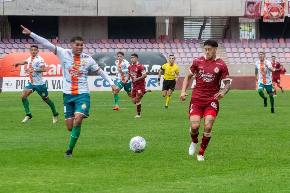 El cuadro granate llegó a estar 3-1 arriba, pero terminó repartiendo puntos con Cobresal. (FOTO:  Cristian Silva) 