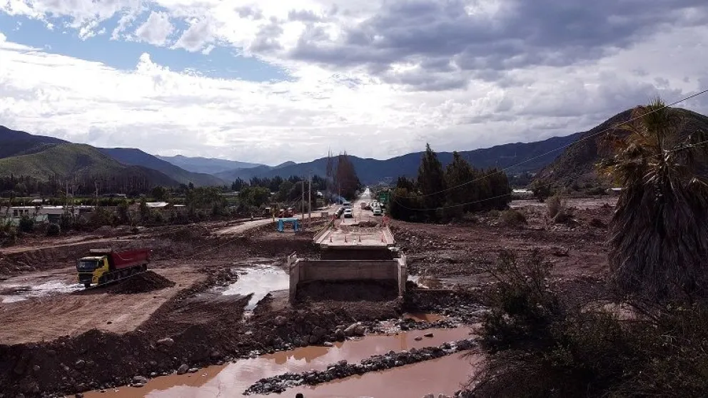 Los trabajos proyectados permitirán primero, habilitar primero una alternativa de emergencia y, posteriormente, una conexión de mayor estándar mediante el puente mecano para, posteriormente, avanzar hacia una solución definitiva. (Foto: Cedida)