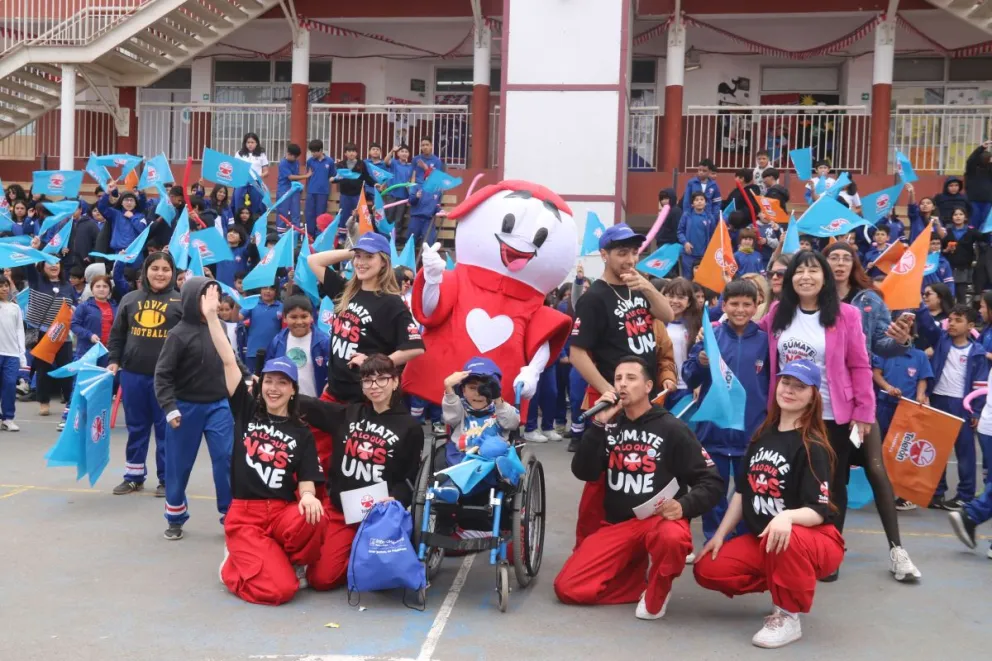 El embajador de la Teletón 2026, Iaán Calderón, celebró sus 12 años rodeado de sus compañeros de colegio. (Foto: Cedida)
