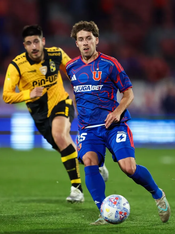 El partido de este sábado en El Salvador, enfrentará a dos equipos con obligaciones diferentes, aunque con la misma urgencia de sumar. (Foto: U. de Chile / Coquimbo Unido)