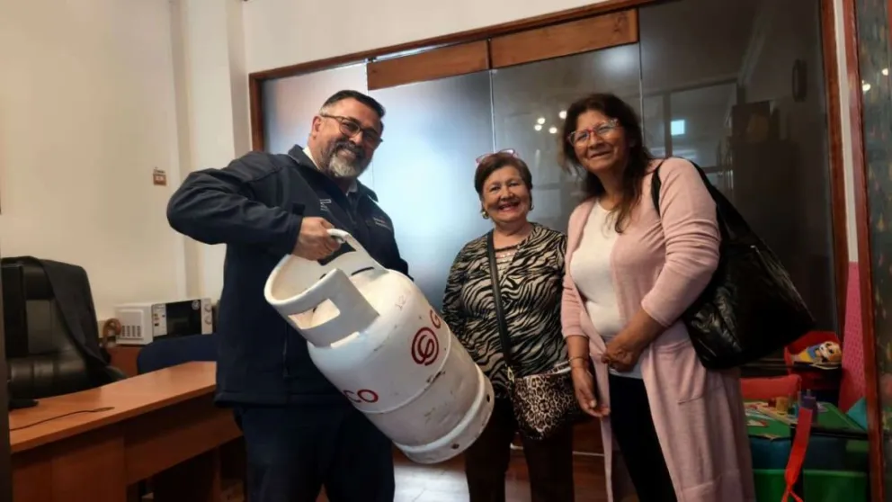 El delegado presidencial regional, Víctor Pino, indicó que este cupón ha permitido entregar un apoyo concreto a las familias de la región. (Foto: Cedida)