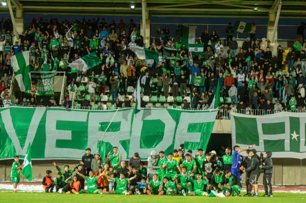 La racha de Deportes Ovalle sumó ahora a Municipal Ovalle entre sus víctimas, por lo que buscará mantener ese rendimiento en las últimas cuatro jornadas para quedar en la liguilla por el ascenso. (Foto: CDO)