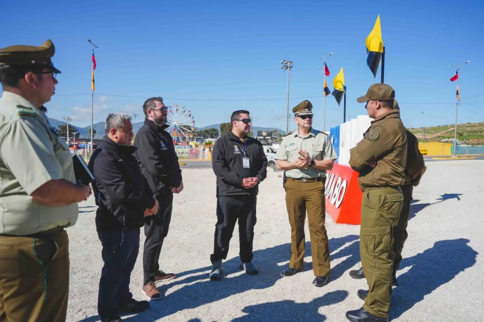 El municipio instaló 24 nuevas cámaras de seguridad en La Pampilla, reforzando el sistema de monitoreo del recinto.
