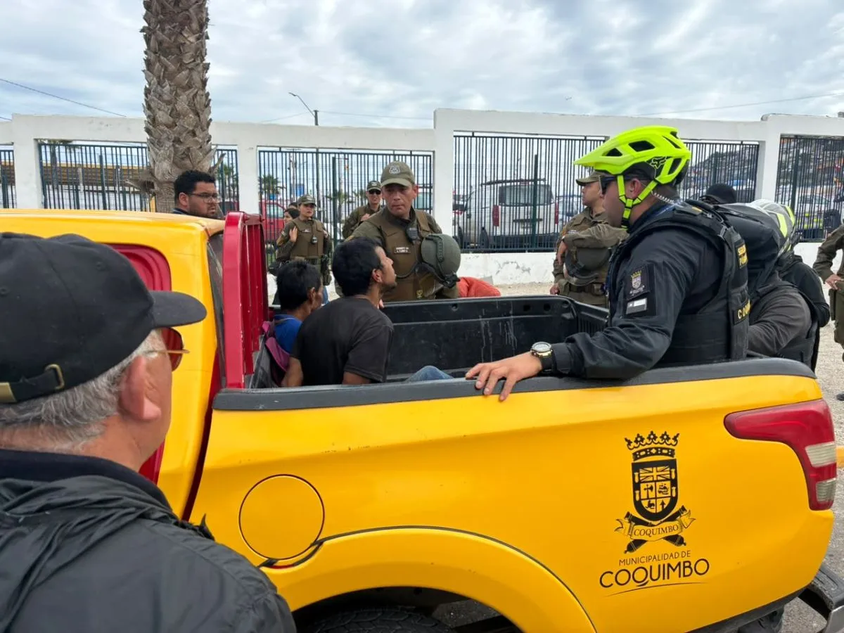 Dos detenidos tras ser sorprendidos dañando rejas de seguridad en La Pampilla