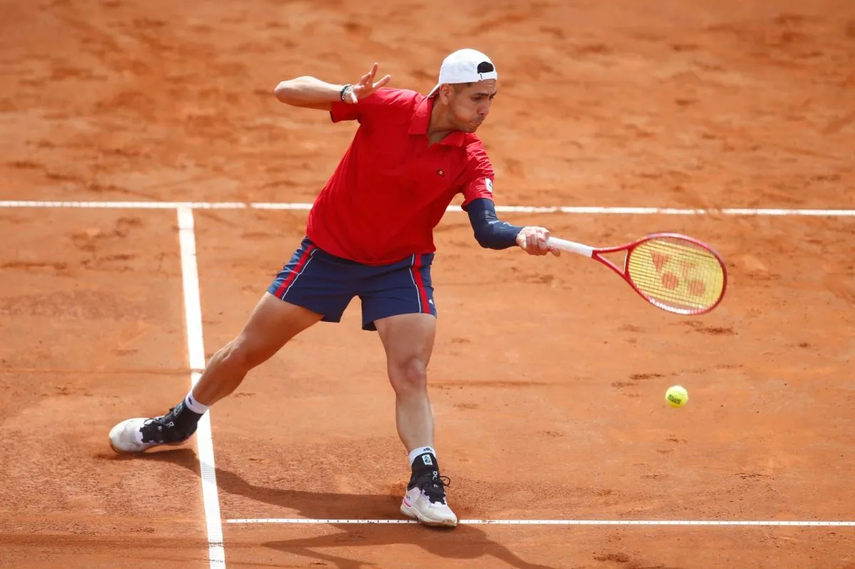 Photo: diarioeldia.cl Chilean tennis faces generational gap after Davis Cup exit to Spain