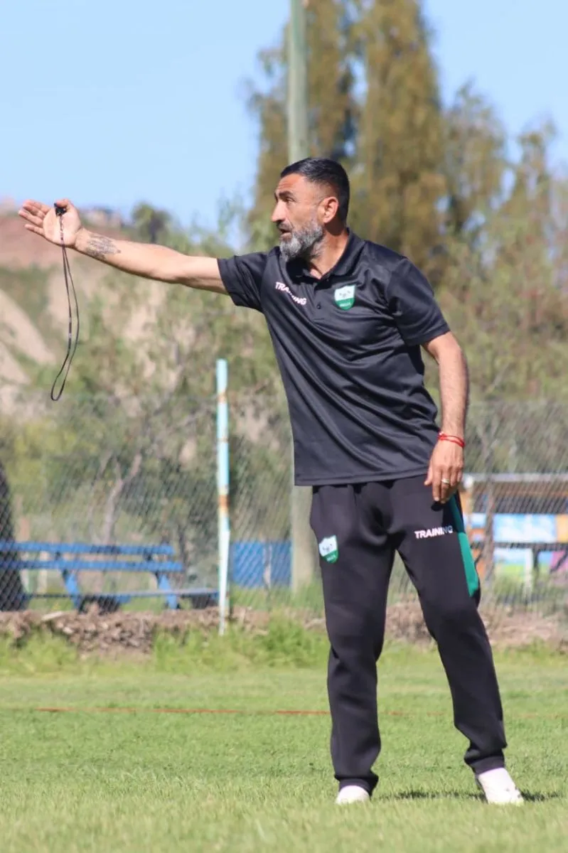 Provincial Ovalle enfrenta un duelo clave ante Lota Schwager