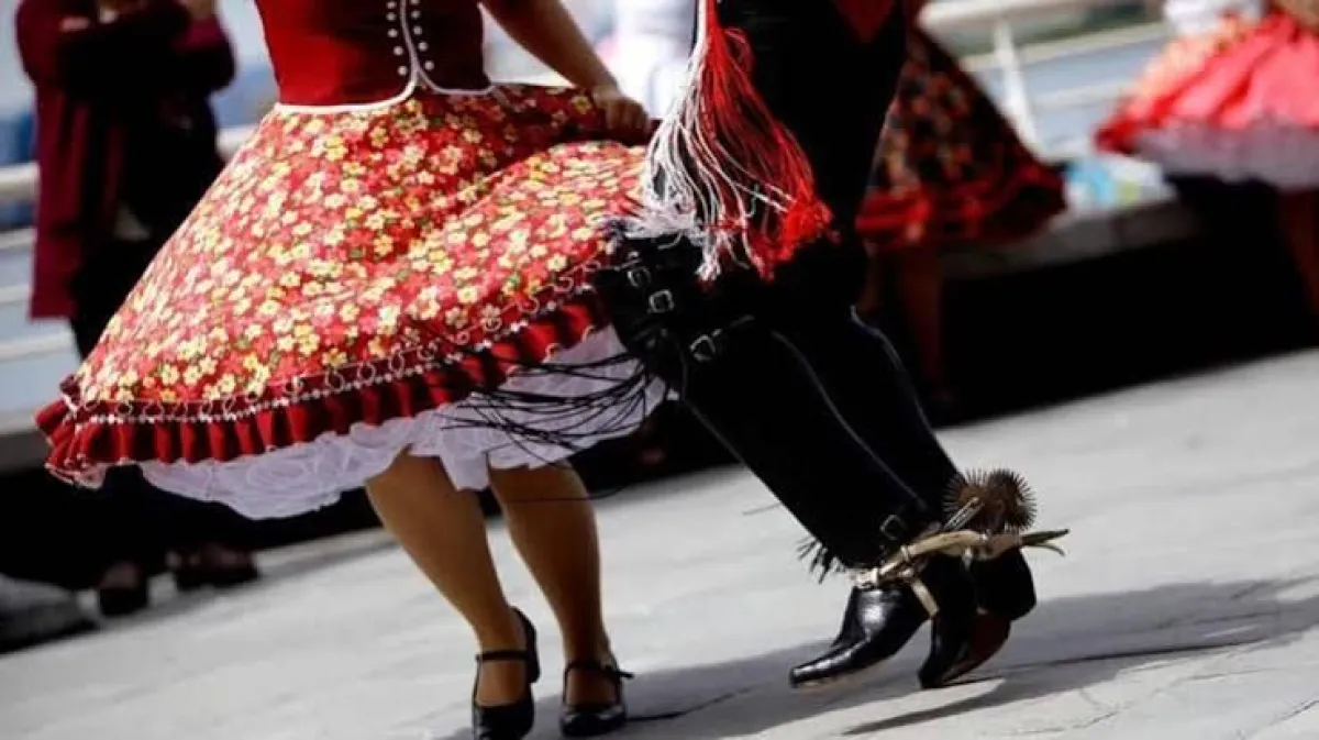 Más de 500 personas participaron en Encuentro Comunal de Cueca de Personas Mayores