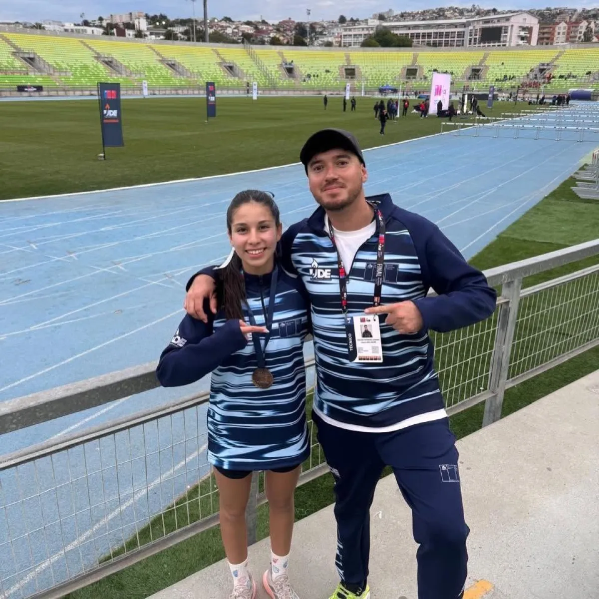 Orgullo ovallino: tres jóvenes conquistan las primeras medallas para Coquimbo