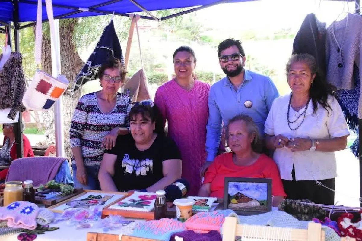Expo Tejidos reúne a 50 artesanas en exposición textil