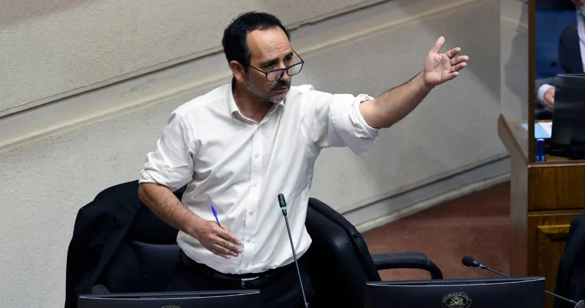 Senador Daniel Núñez no pudo viajar a Estados Unidos por falta de visa