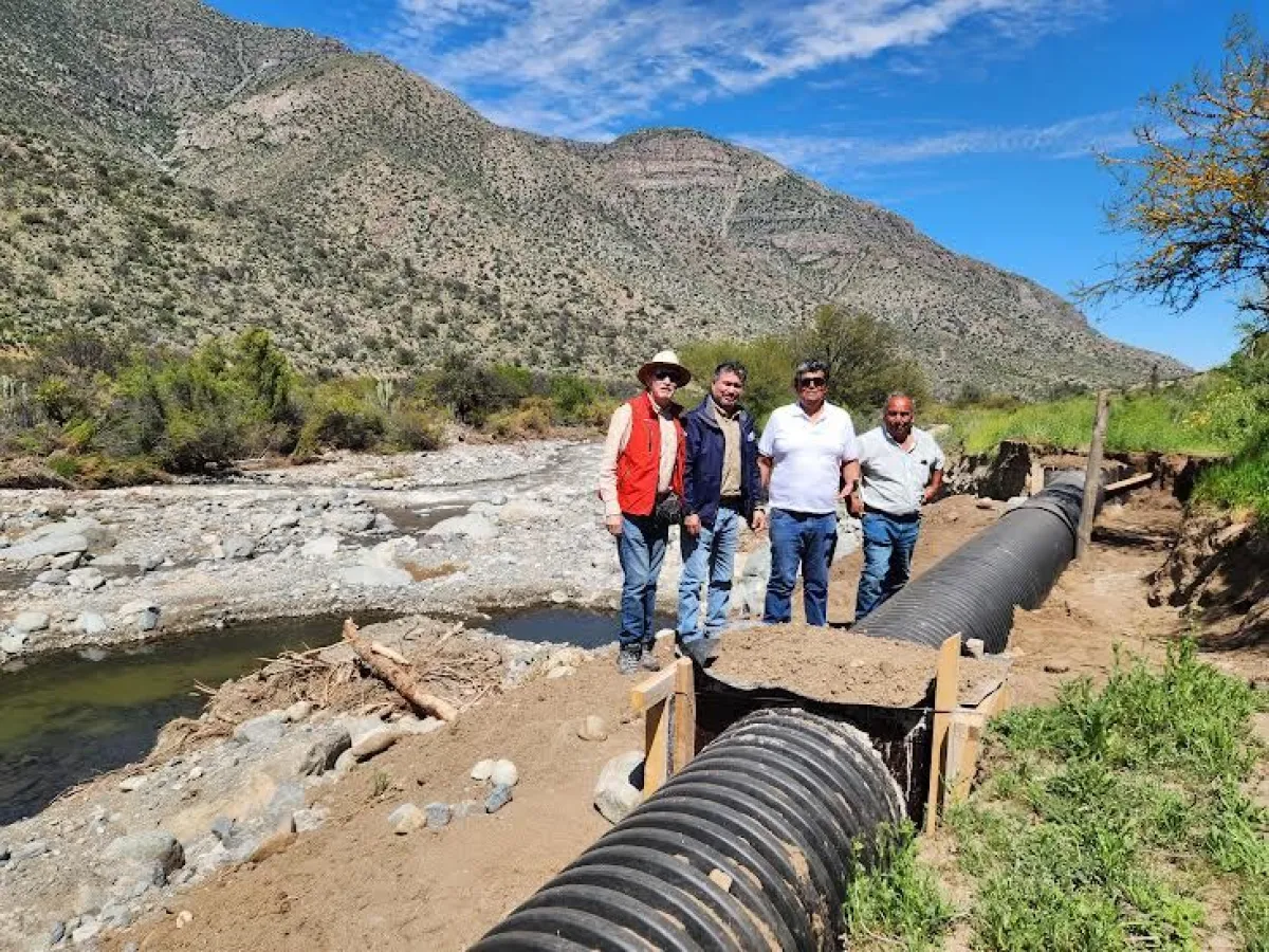 Avances en infraestructura hídrica de Comunidad Agrícola Monte Patria