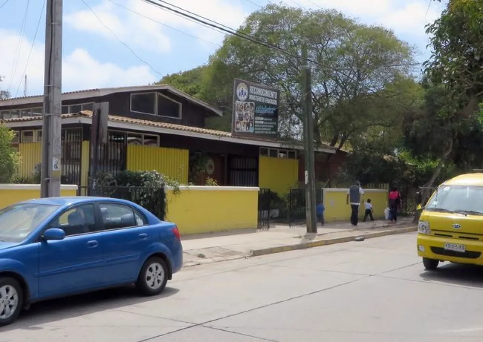 La falta de continuidad del transporte escolar afectó durante varios meses la asistencia de estudiantes del Colegio Yungay provenientes de sectores rurales. (Foto: Cedida)