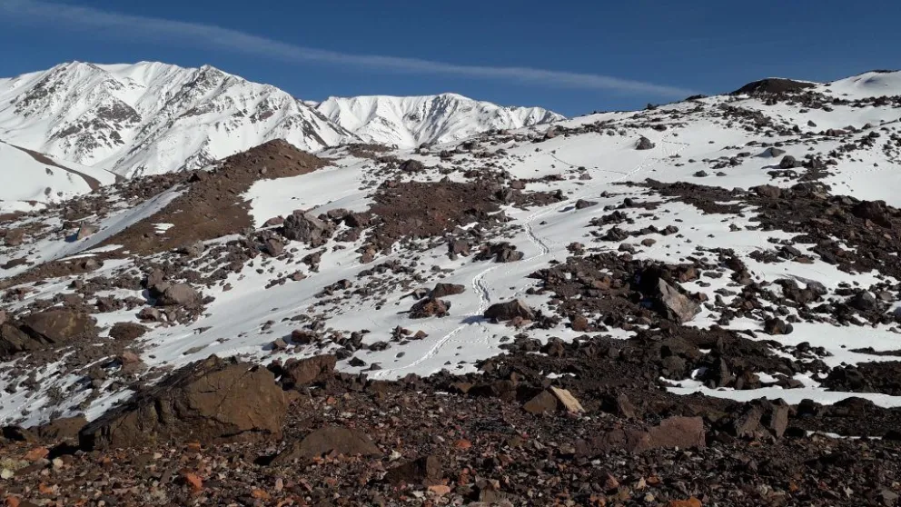 El nivel de la isoterma 0 °C se ubicaría aproximadamente entre los 2.500 y 3.000 m s. n. m., por lo que podrían registrarse precipitaciones en forma de nieve desde aproximadamente los 2.300 m s. n. m.