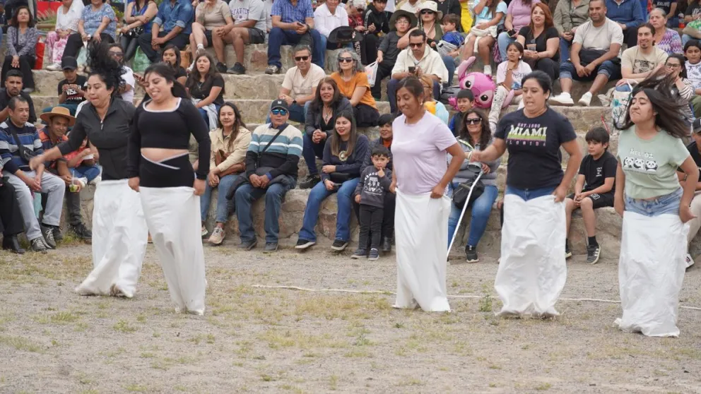 Desde la Municipalidad de Vicuña reiteraron la invitación a las familias de toda la comuna y a los visitantes del Valle de Elqui a seguir disfrutando de esta gran fiesta popular.