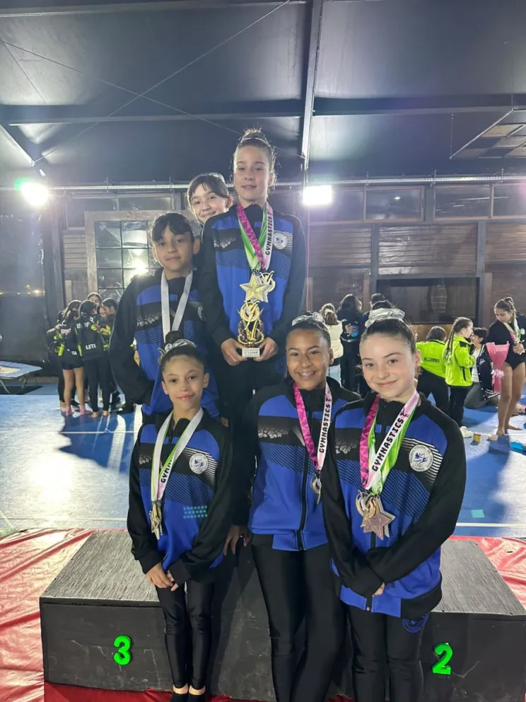 La participación en Malloco dejó un positivo balance para la Escuela Chilena de Gimnasia de La Serena. 