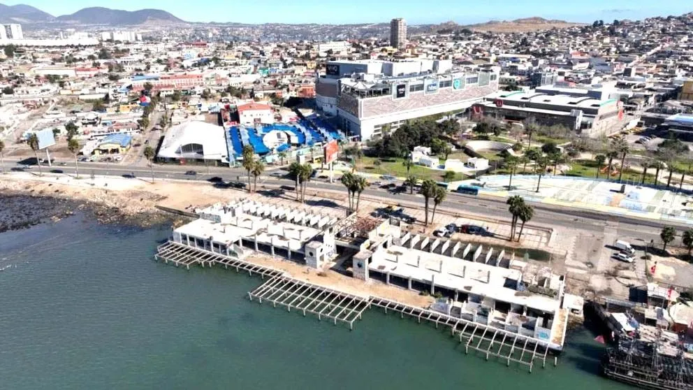 La controversia contrapone el reclamo del alcalde por el compromiso político con una obra determinante para su comuna y la explicación del Gobierno Regional sobre los distintos tiempos de tramitación. (Foto: El Día)