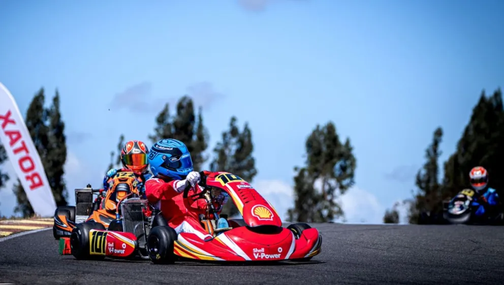 Tres temporadas lleva corriendo en karting Raimundo Ibarra, lo ha hecho principalmente en el Campeonato Rotax Max Challenge Chile en el kartódromo FIA Las Perdices, en Melipilla.