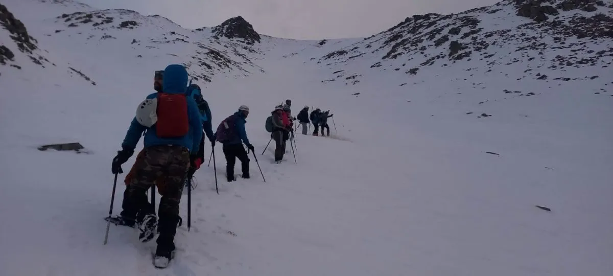 Recorrido por Cerro Piedras y ascenso al Tulahuén Recorrido por Cerro Piedras y ascenso al Tulahuén
