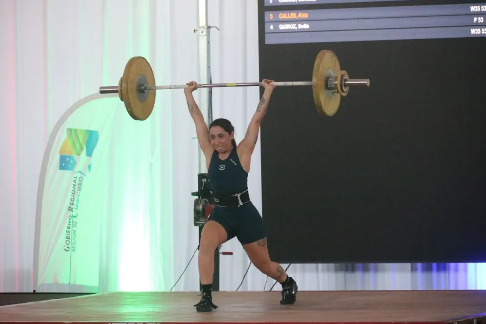 El Campeonato Nacional de Clubes y Máster, Copa La Serena, se extenderá hasta el domingo en el Polideportivo de Las Compañías. (Foto: El Día)