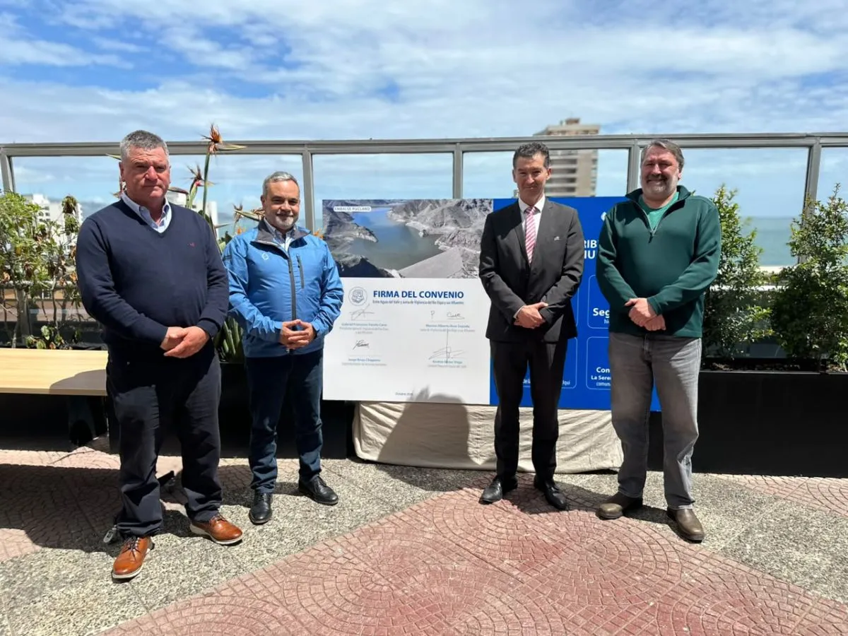 Aguas del Valle y Junta de Vigilancia del Río Elqui firman acuerdo para consumo humano